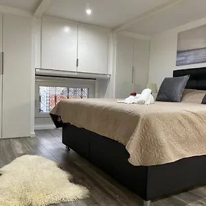 Duplex Situe A 2min De La Gare Du Nord Appartement Bruxelles