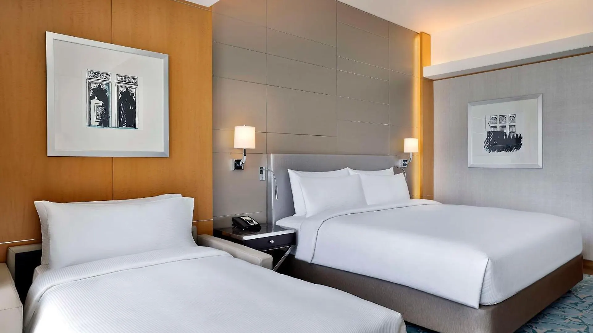 Hilton Dubai Palm Jumeirah Resort