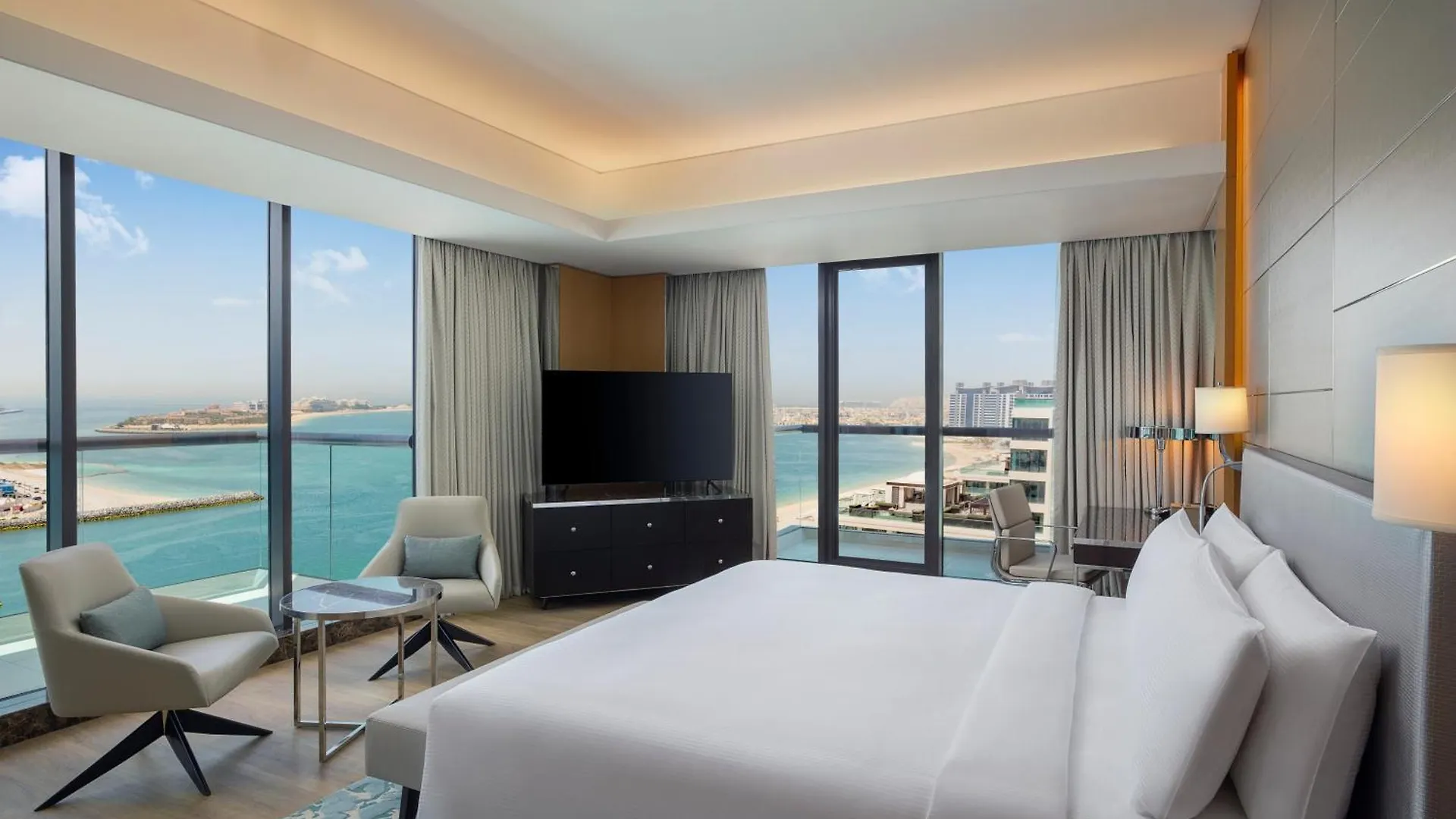 Hilton Dubai Palm Jumeirah