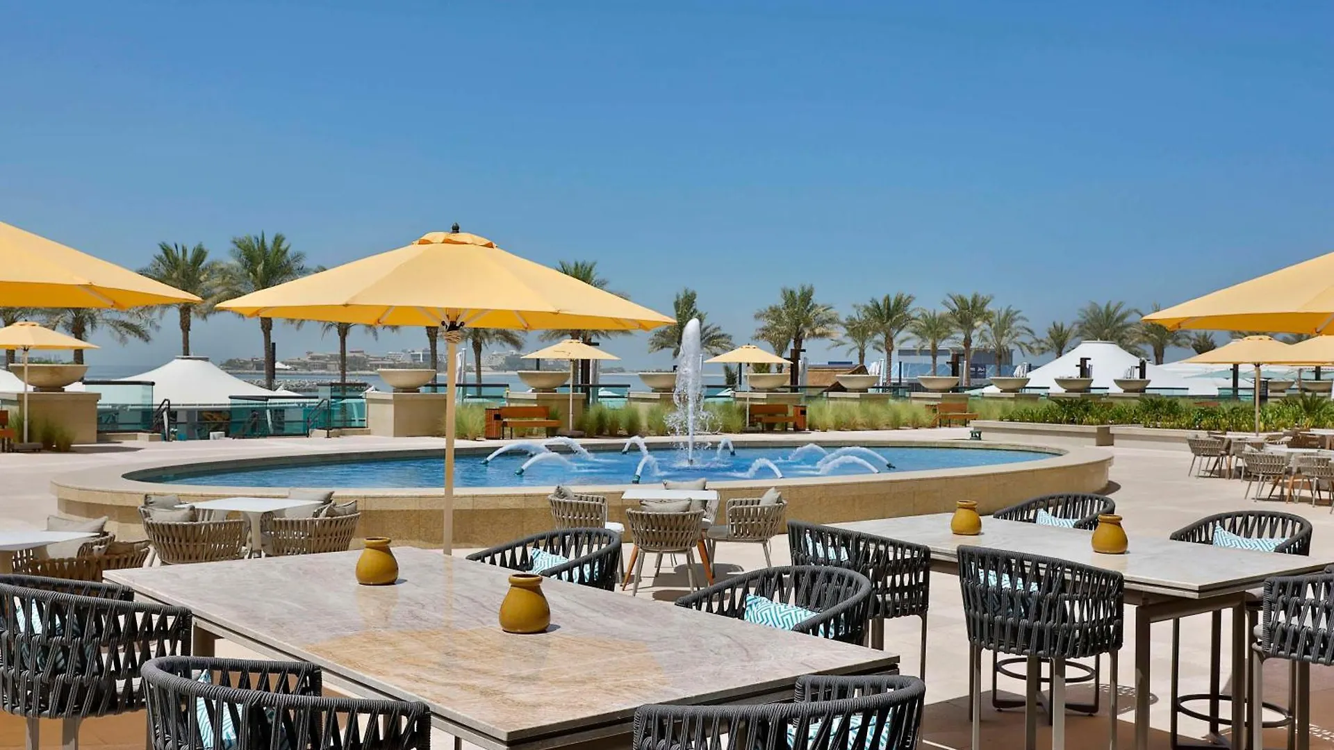 Hilton Dubai Palm Jumeirah Resort